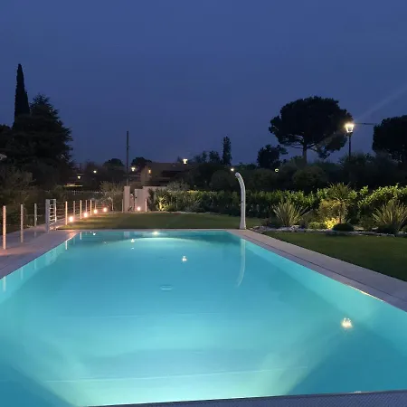 Meri Manerba del Garda