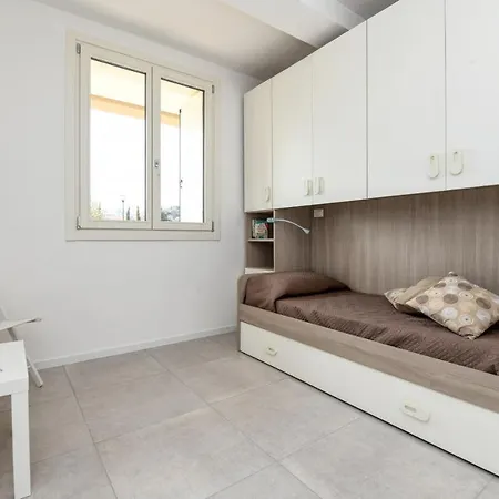 Meri Apartment Manerba del Garda